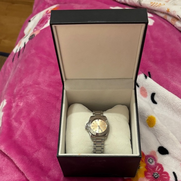 Gucci Jewelry - Gucci Black and Cream Box